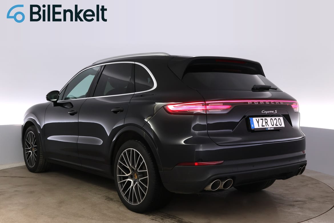 Porsche Cayenne 2018 - miniatyr 6