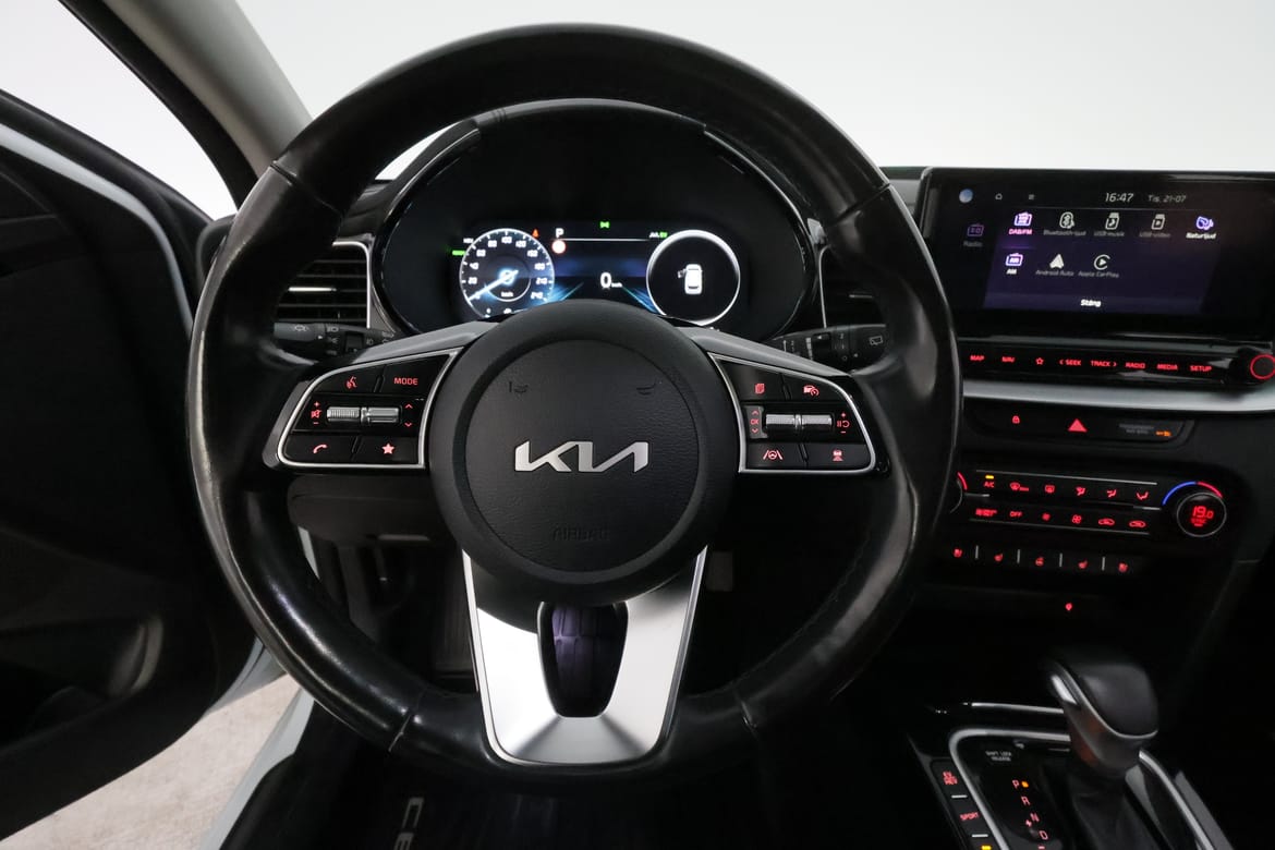 Kia Ceed 2023 - miniatyr 15
