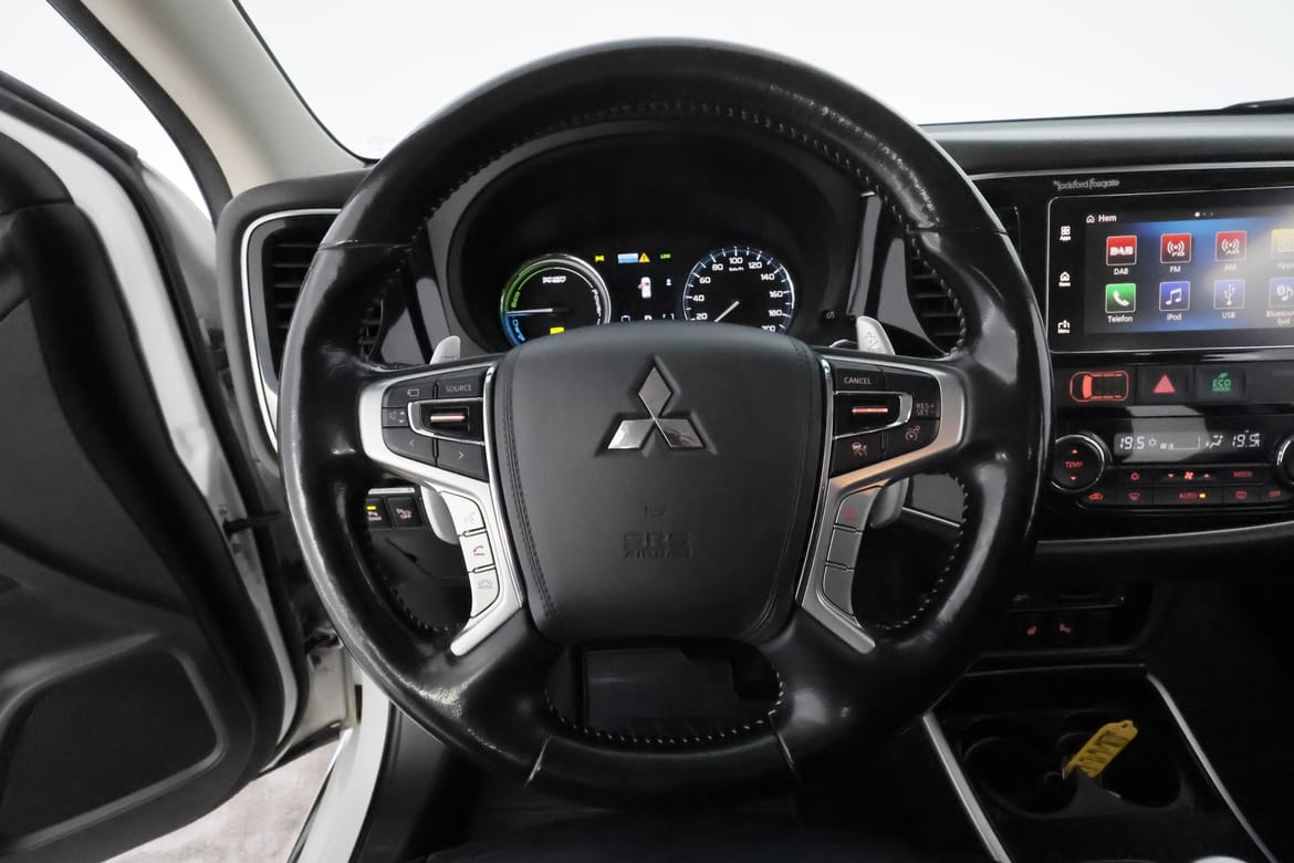 Mitsubishi Outlander 2018 - miniatyr 15