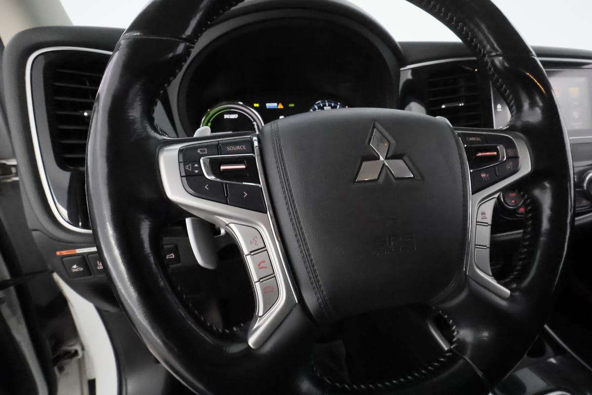 Mitsubishi Outlander 2018 - miniatyr 16