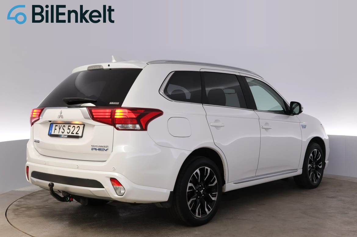 Mitsubishi Outlander 2018 - miniatyr 3