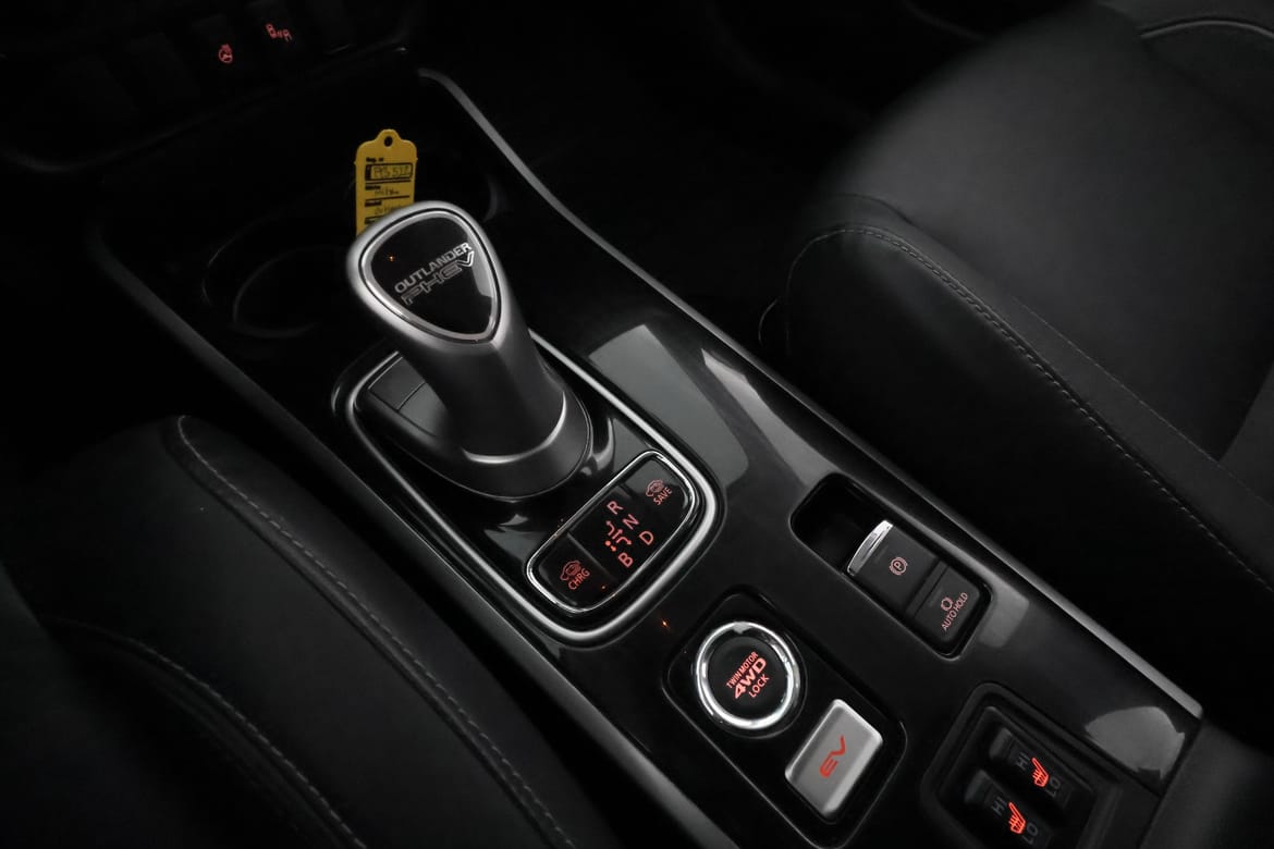 Mitsubishi Outlander 2018 - miniatyr 22