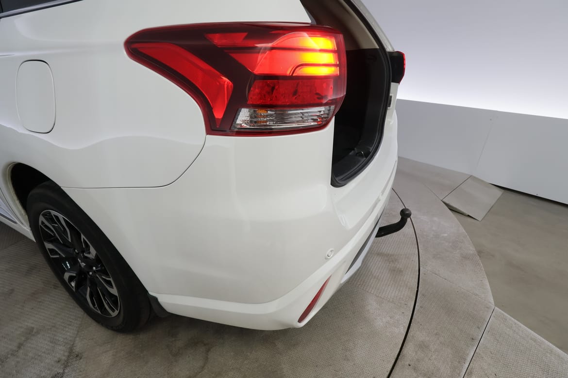 Mitsubishi Outlander 2018 - miniatyr 7