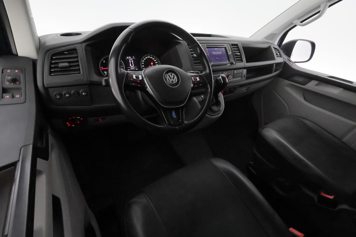 Volkswagen Transporter 2019 - miniatyr 12