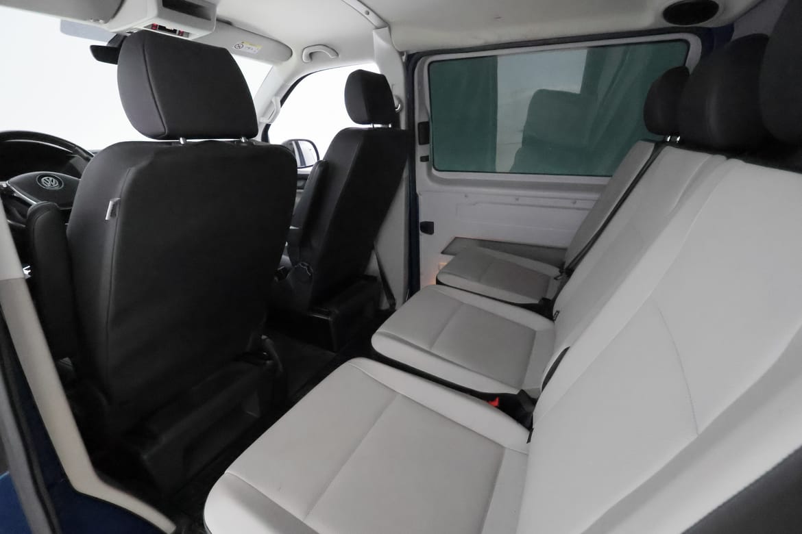 Volkswagen Transporter 2019 - miniatyr 16