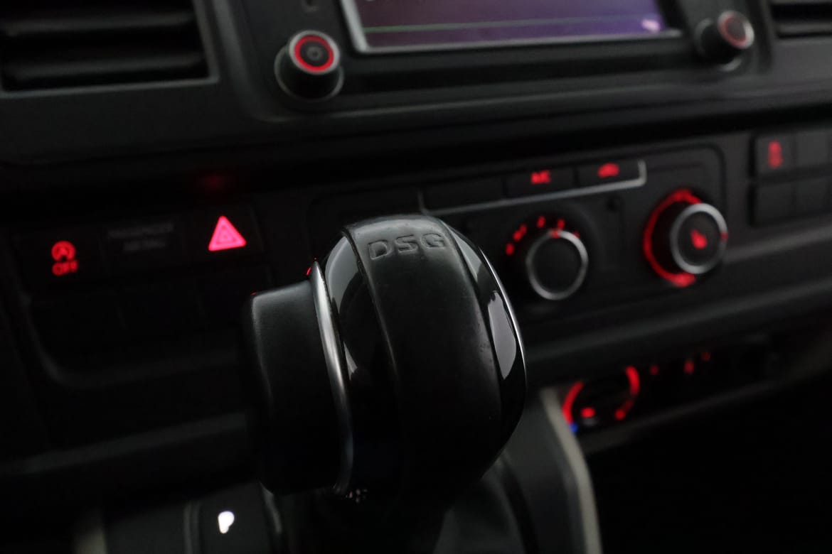 Volkswagen Transporter 2019 - miniatyr 20