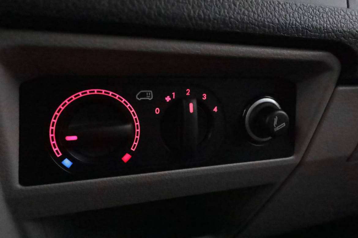 Volkswagen Transporter 2019 - miniatyr 22