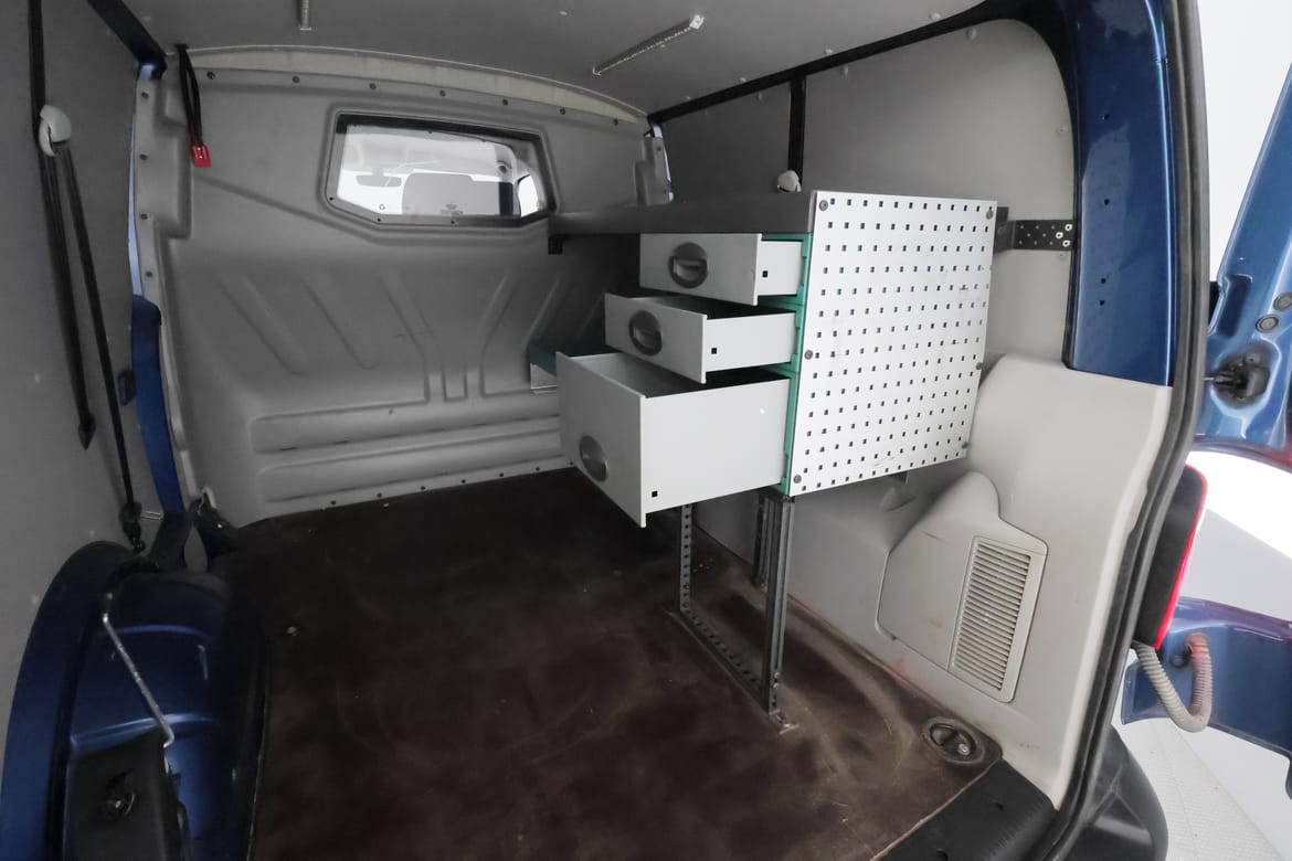 Volkswagen Transporter 2019 - miniatyr 8
