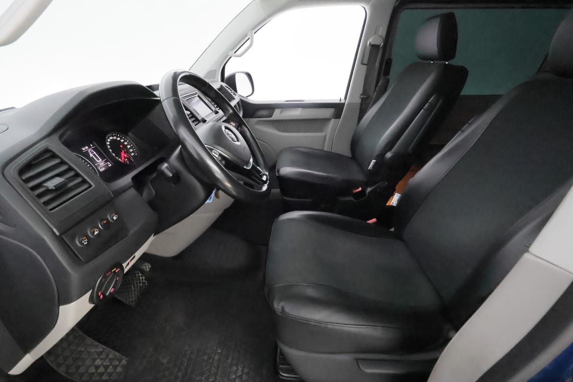 Volkswagen Transporter 2019 - miniatyr 10