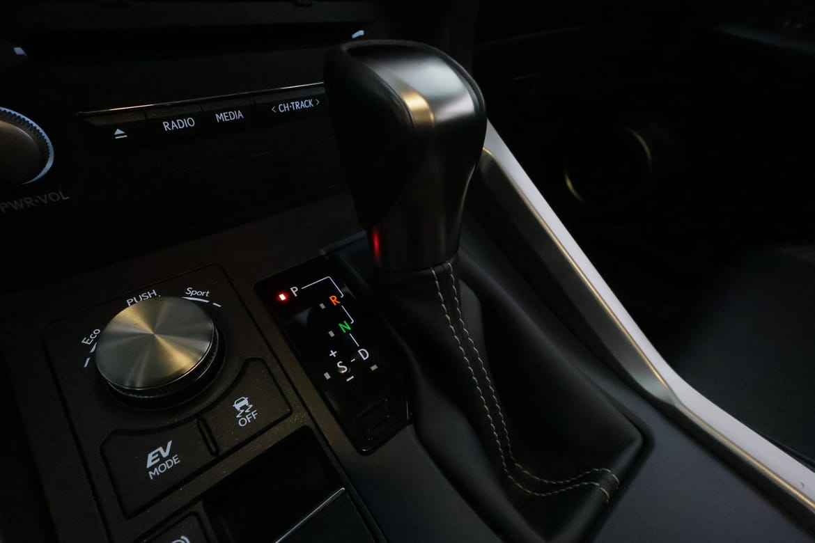 Lexus NX 2019 - miniatyr 23