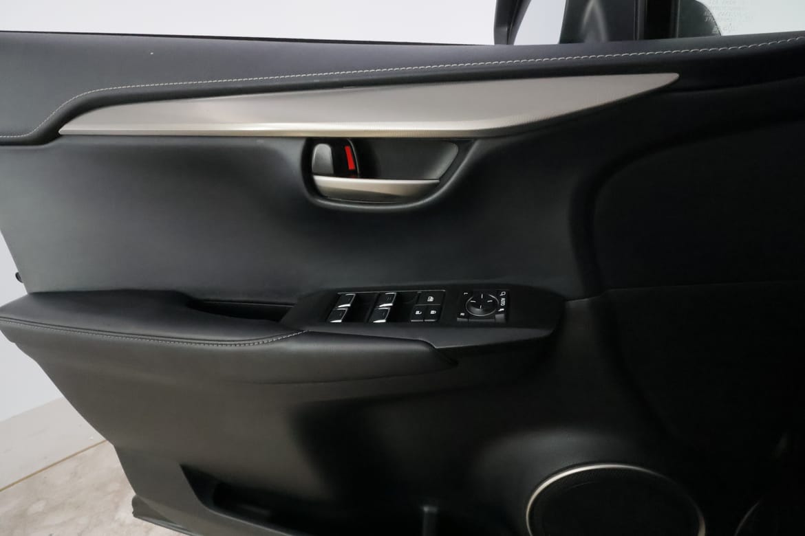 Lexus NX 2019 - miniatyr 33