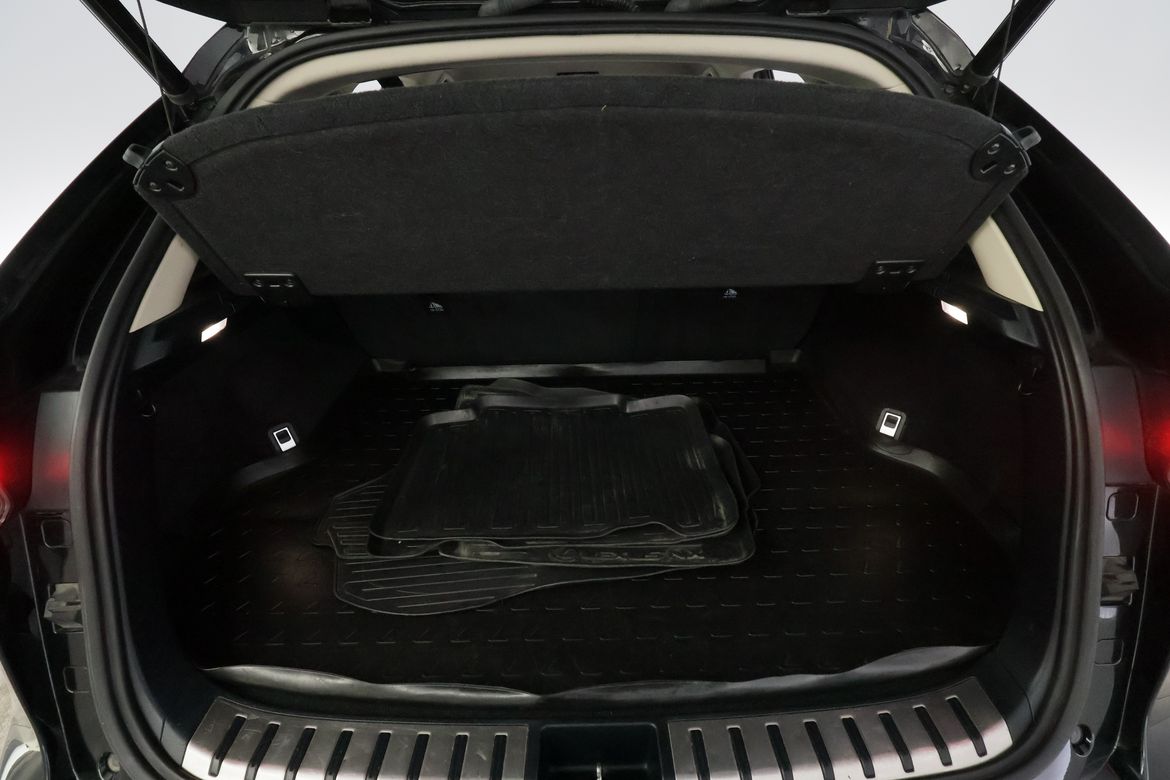 Lexus NX 2019 - miniatyr 8