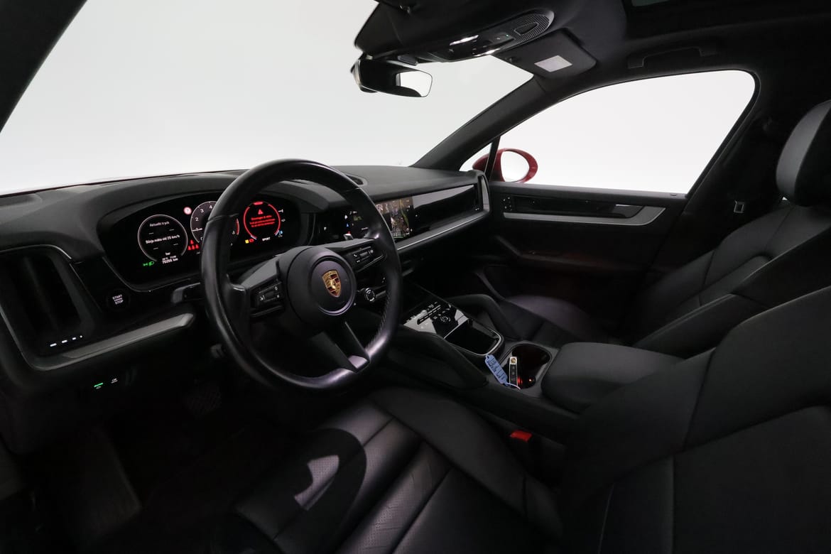 Porsche Cayenne 2024 - miniatyr 12