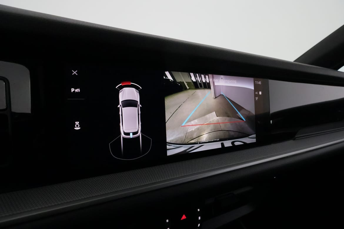 Porsche Cayenne 2024 - miniatyr 30