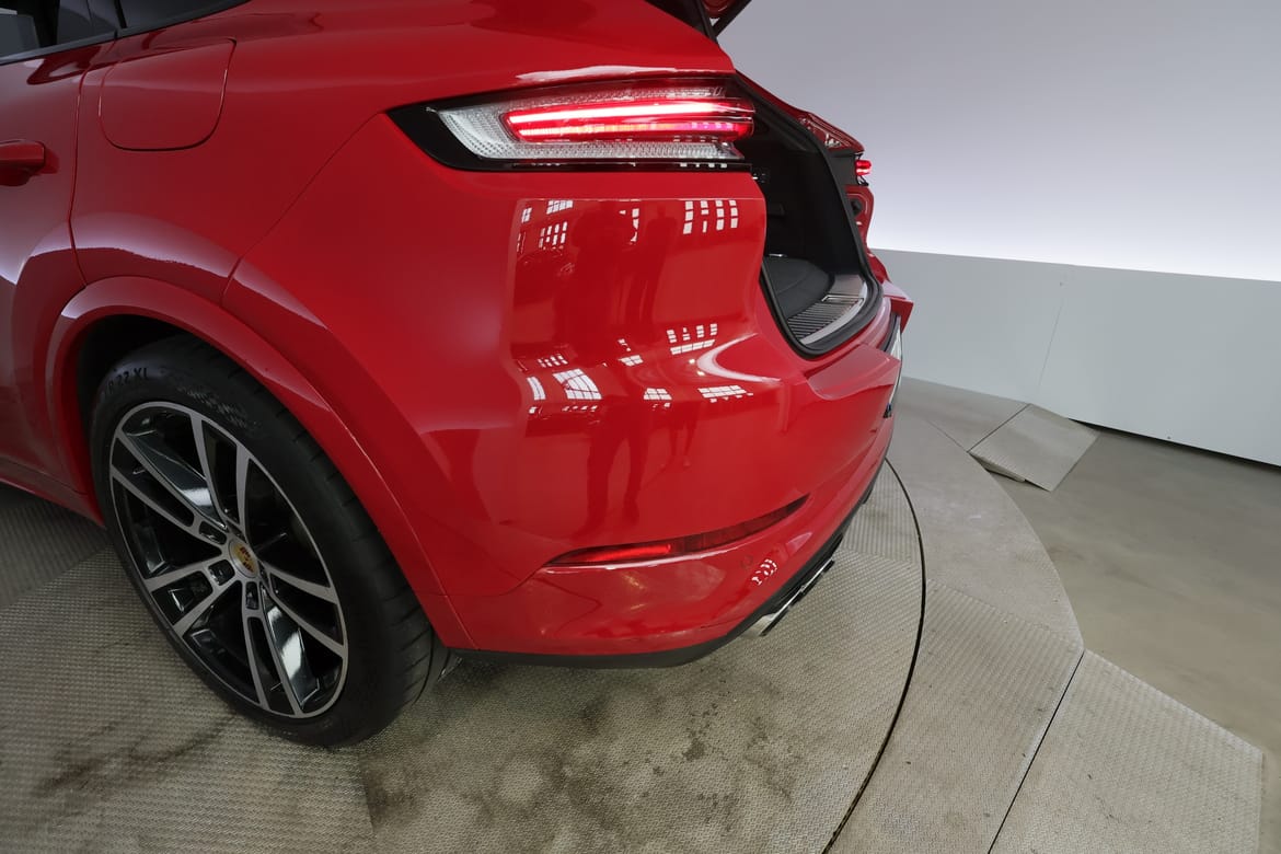 Porsche Cayenne 2024 - miniatyr 7