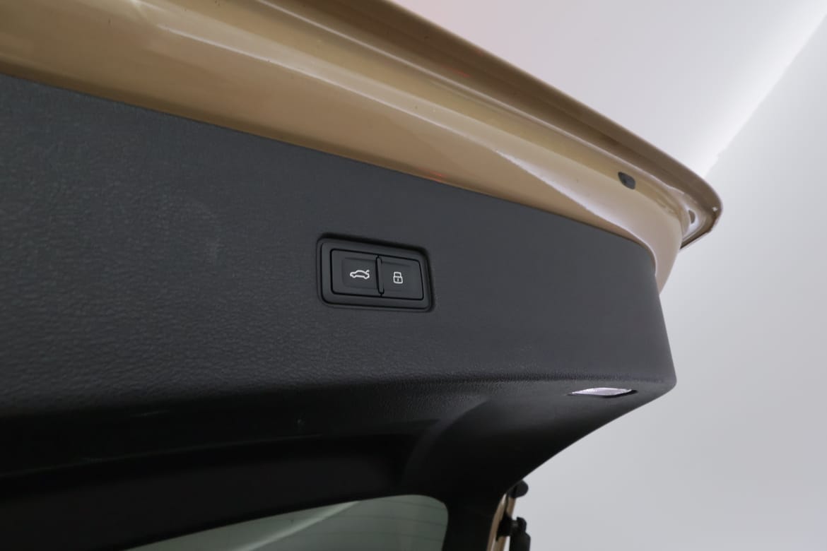 Audi Q8 2024 - miniatyr 10