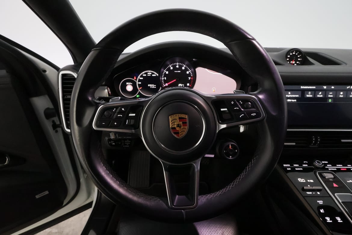 Porsche Cayenne 2020 - miniatyr 14