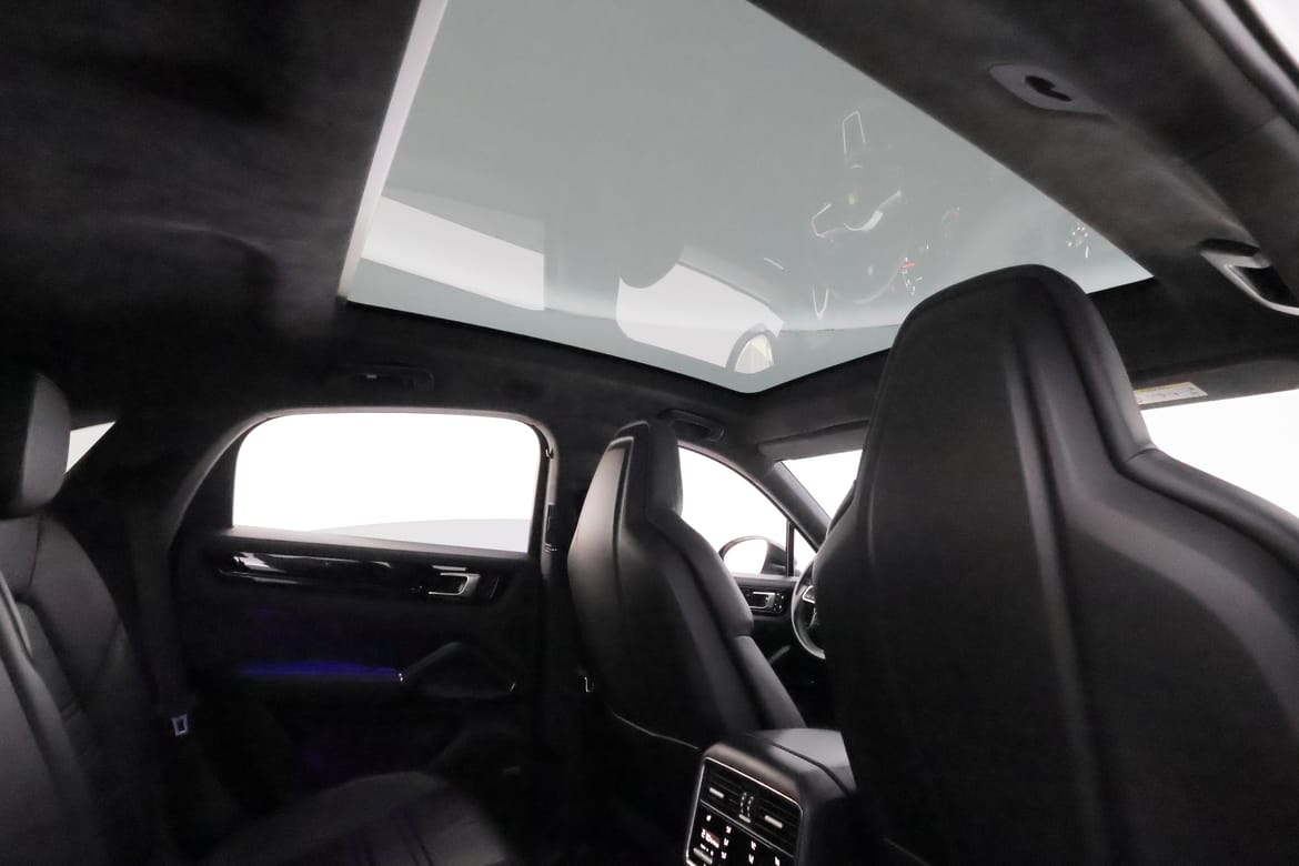 Porsche Cayenne 2020 - miniatyr 22