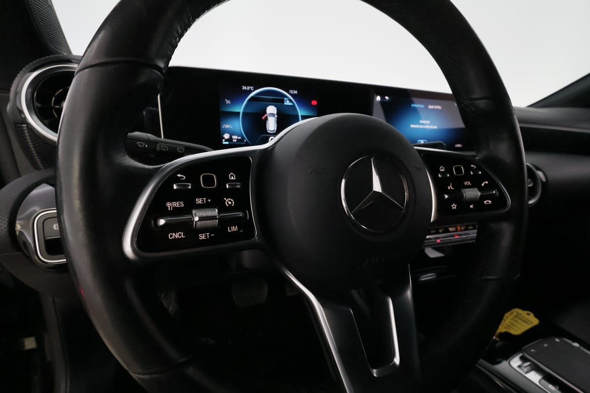 Mercedes-Benz CLA 2020 - miniatyr 16
