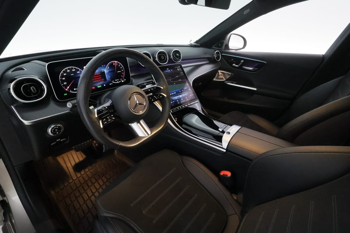 Mercedes-Benz C-Klass 2024 - miniatyr 13