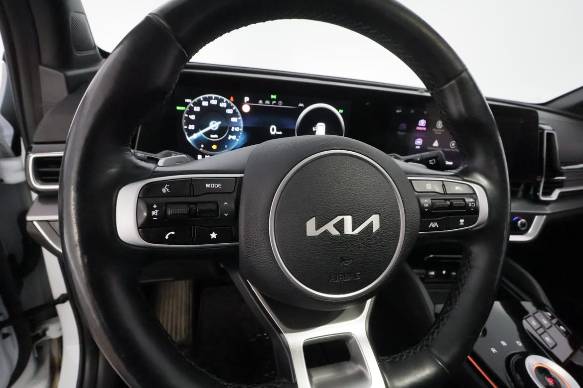 Kia Sportage 2022 - miniatyr 16
