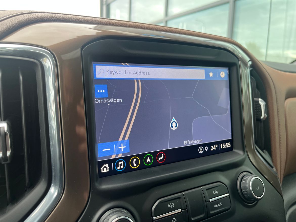 Chevrolet Silverado 2021 - miniatyr 18