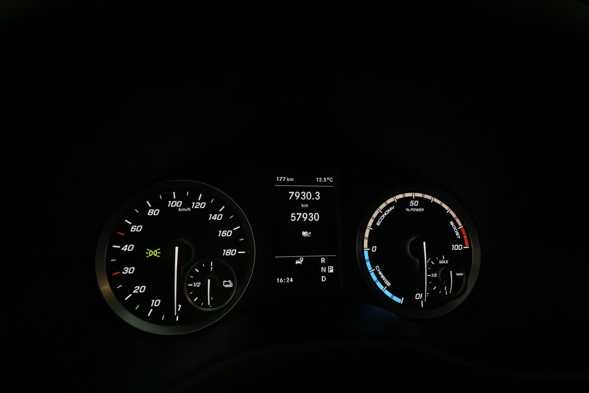 Mercedes-Benz Vito 2023 - miniatyr 14