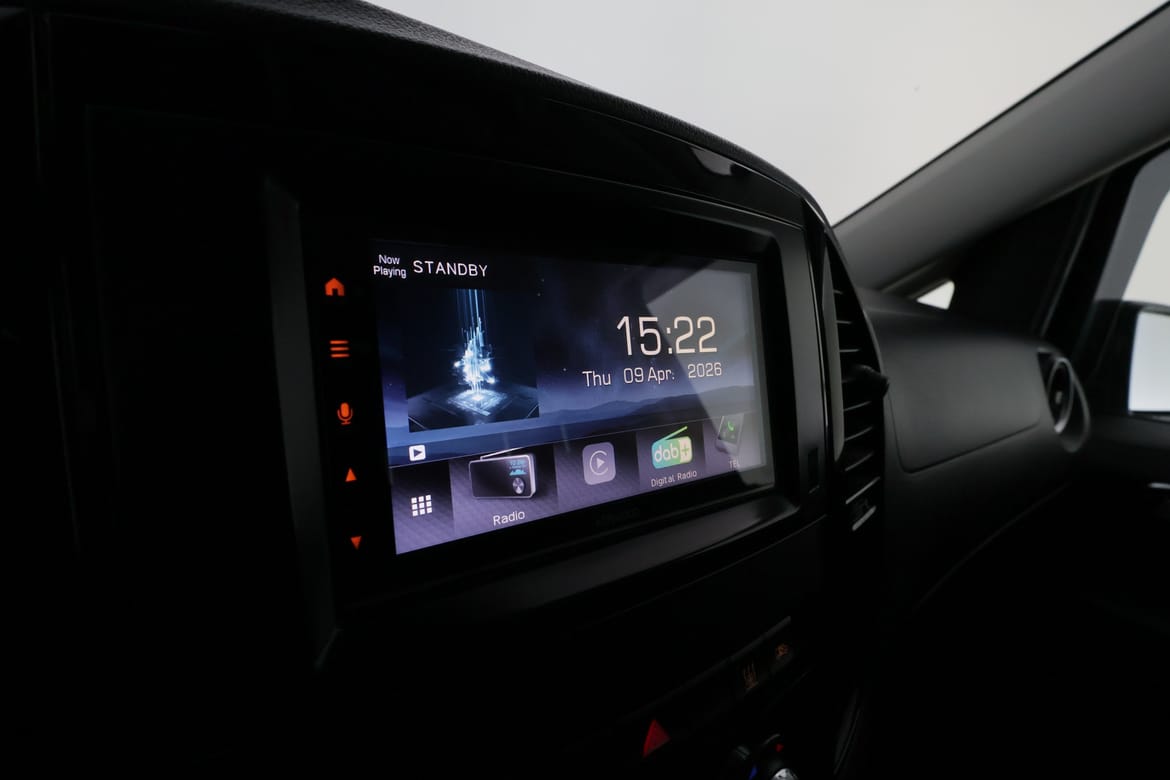 Mercedes-Benz Vito 2023 - miniatyr 15