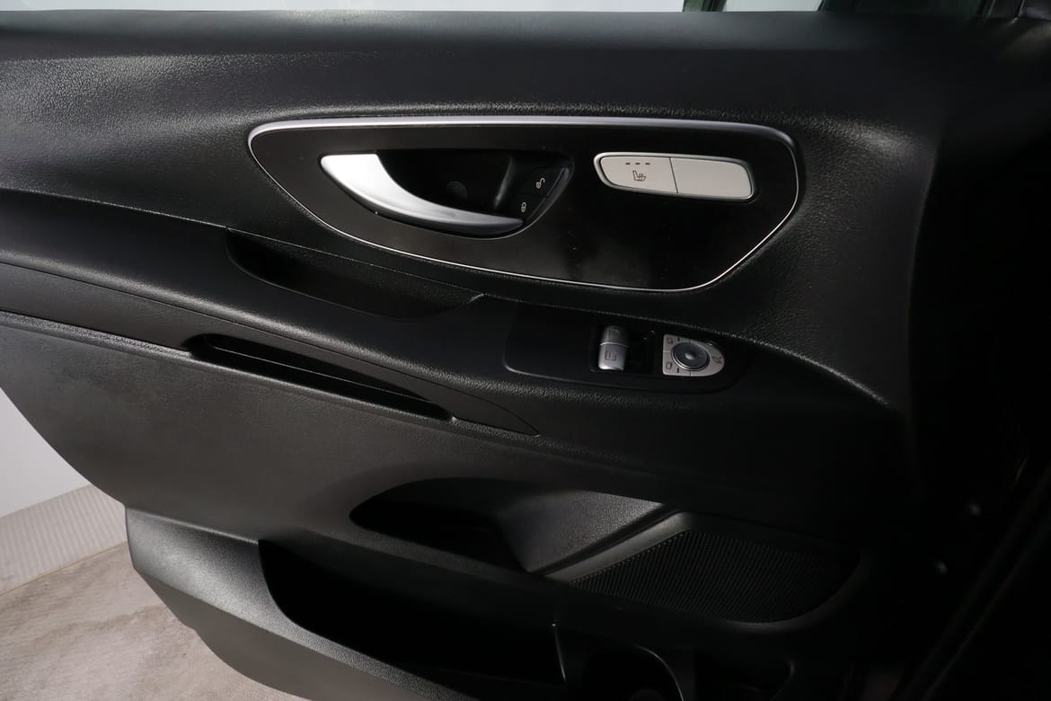 Mercedes-Benz Vito 2023 - miniatyr 19