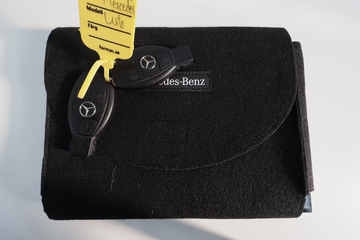 Mercedes-Benz Vito 2023 - miniatyr 20