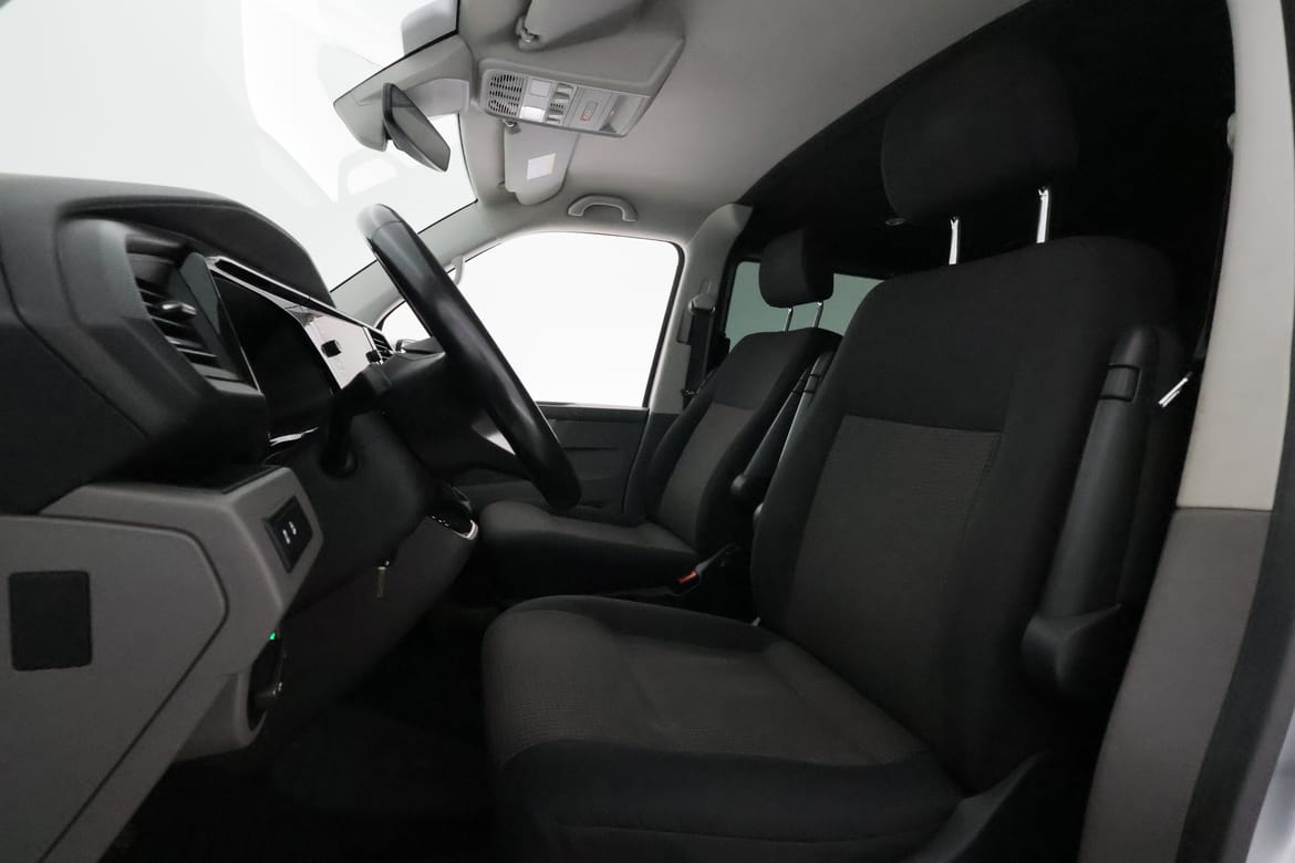 Volkswagen Transporter 2021 - miniatyr 9
