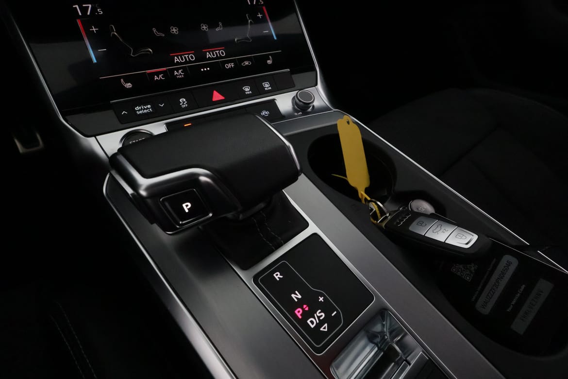 Audi A6 2023 - miniatyr 21
