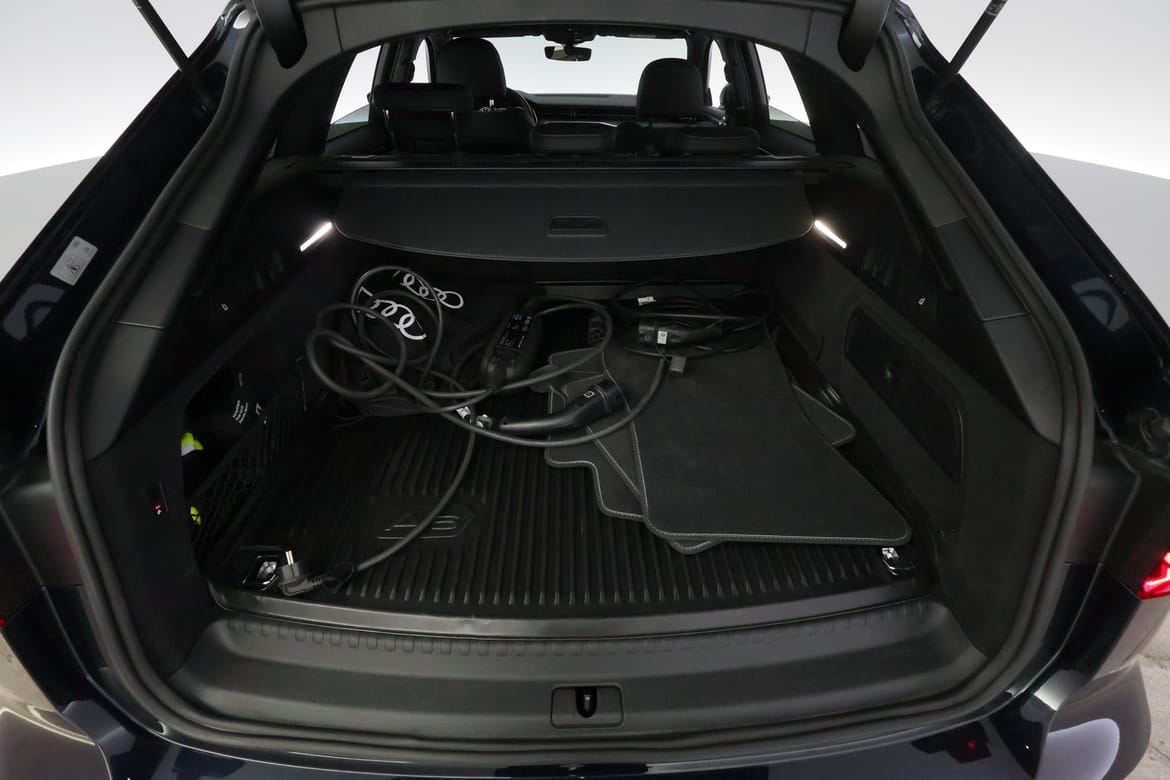 Audi A6 2023 - miniatyr 8