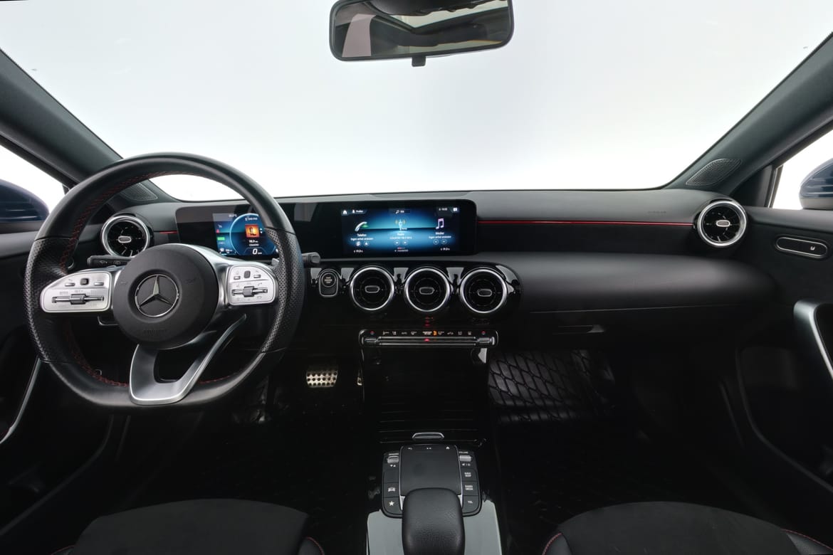 Mercedes-Benz A-Klass 2023 - miniatyr 13