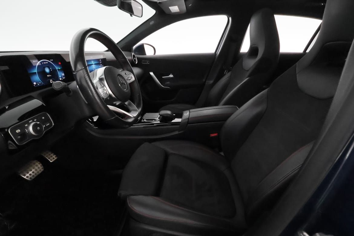 Mercedes-Benz A-Klass 2023 - miniatyr 10