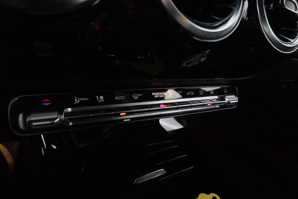 Mercedes-Benz CLA 2022 - miniatyr 24