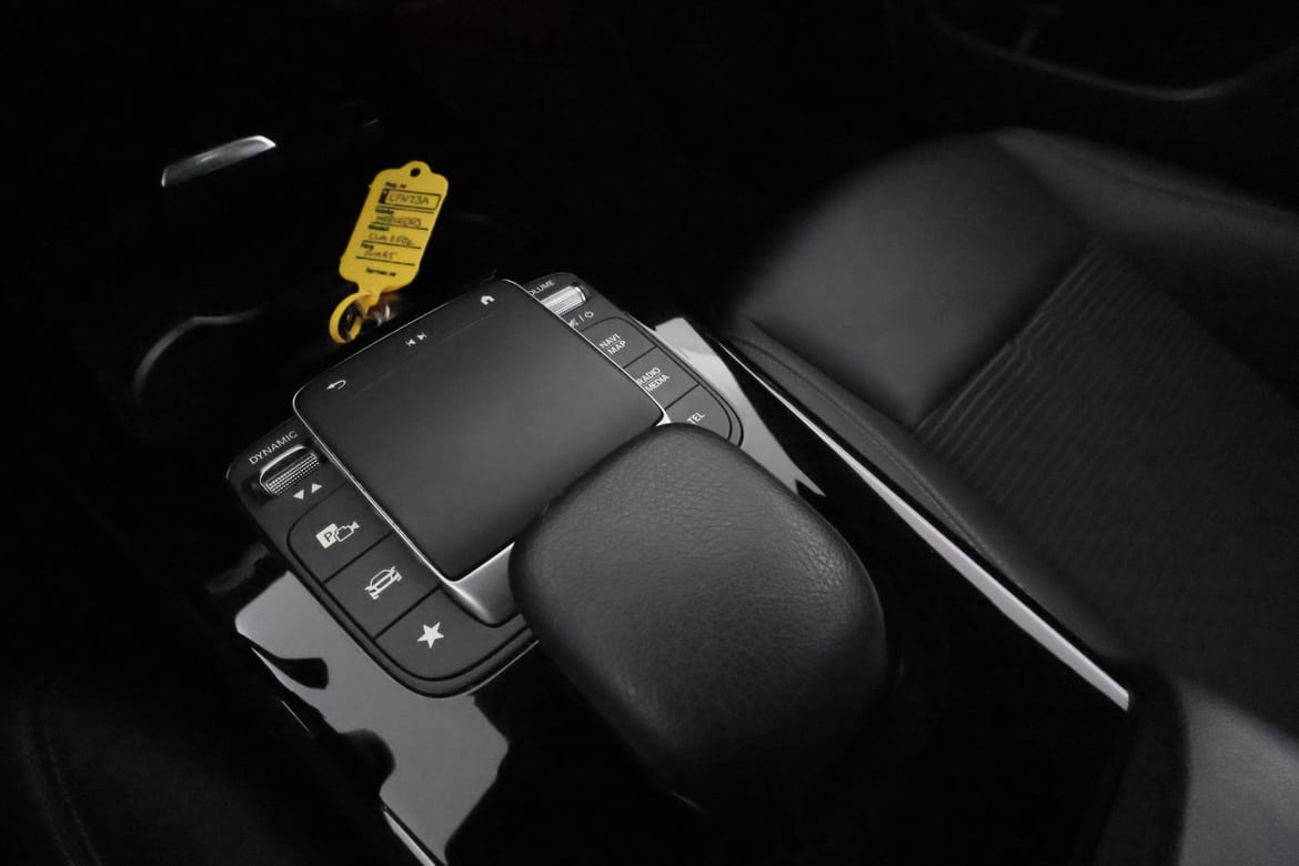 Mercedes-Benz CLA 2022 - miniatyr 25