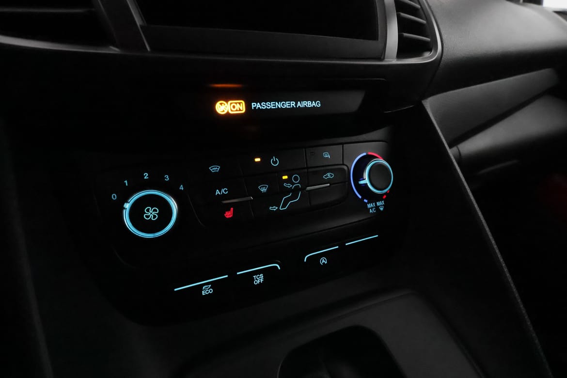 Ford Transit Connect 2021 - miniatyr 16