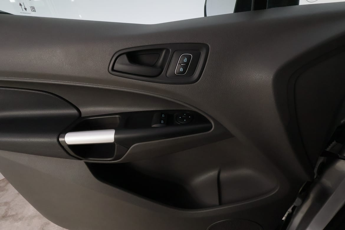 Ford Transit Connect 2021 - miniatyr 21