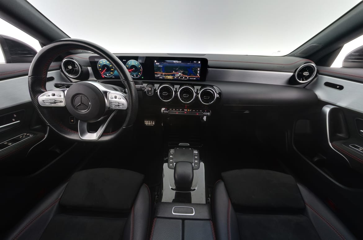 Mercedes-Benz CLA 2021 - miniatyr 14