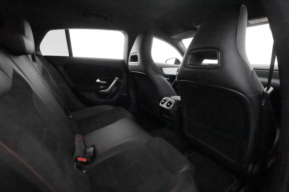Mercedes-Benz CLA 2021 - miniatyr 20