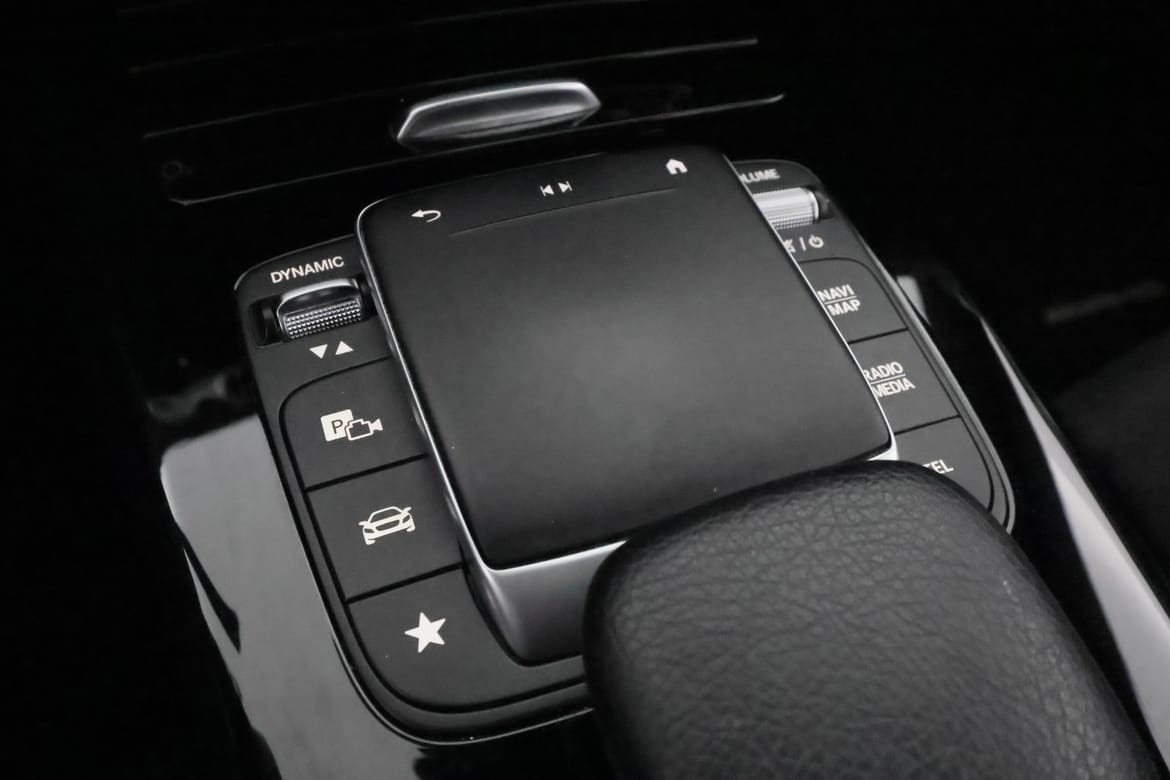 Mercedes-Benz CLA 2021 - miniatyr 22