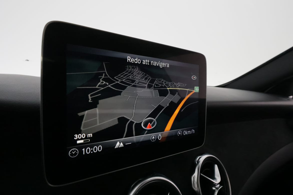 Mercedes-Benz GLA 2019 - miniatyr 25