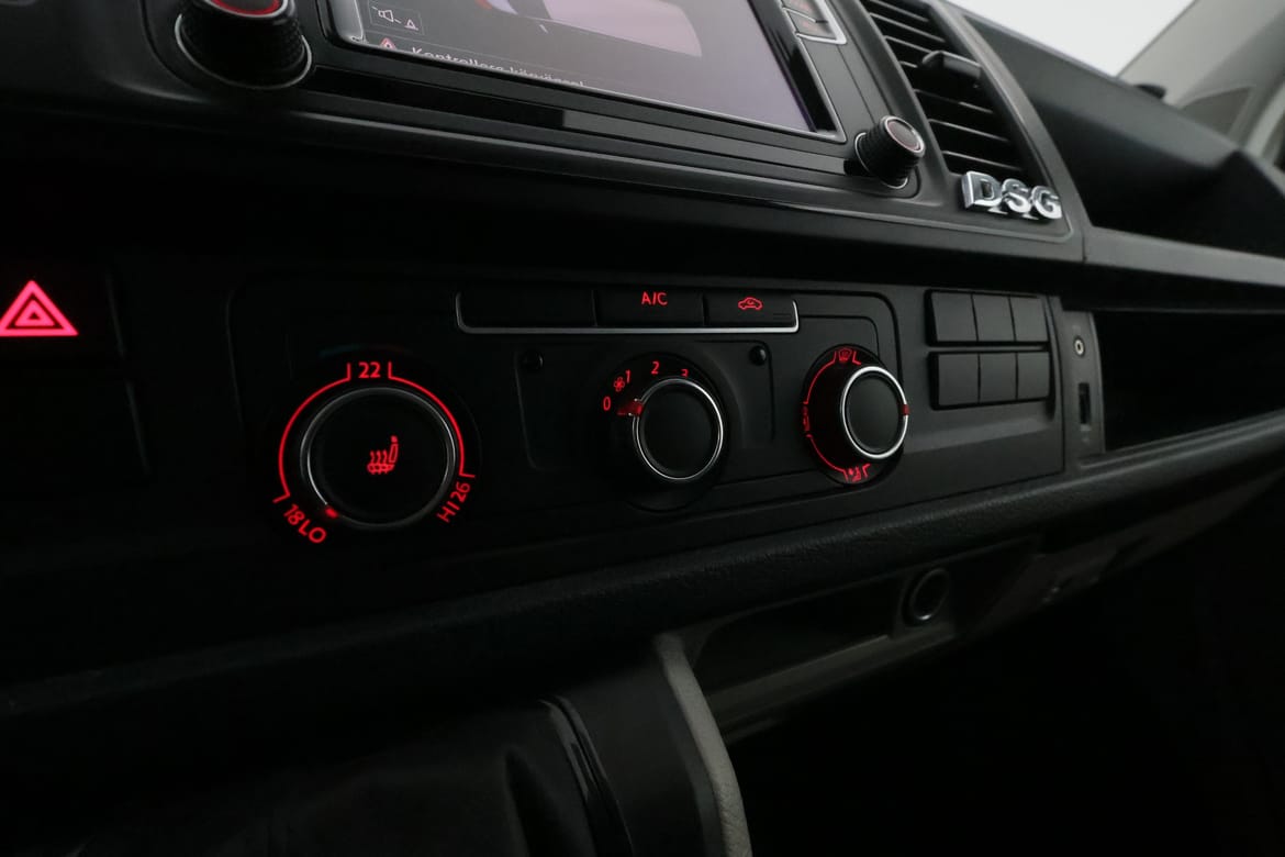 Volkswagen Transporter 2019 - miniatyr 14