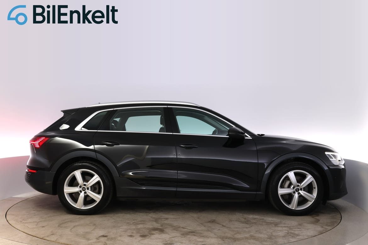 Audi Q8 e-tron 2024 - miniatyr 2