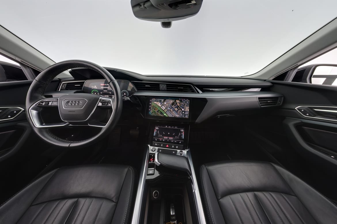 Audi Q8 e-tron 2024 - miniatyr 13