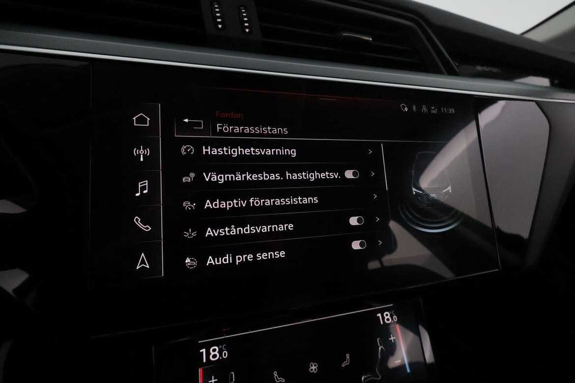 Audi Q8 e-tron 2024 - miniatyr 25