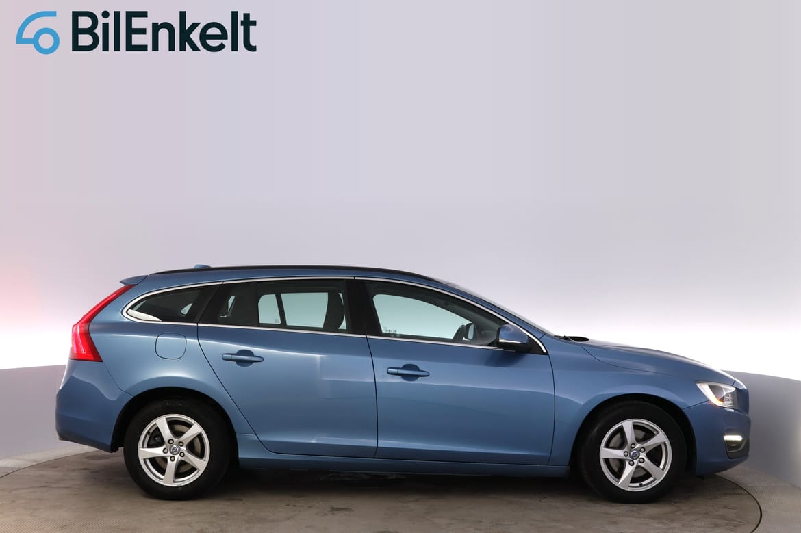 Volvo V60 2015 - miniatyr 2