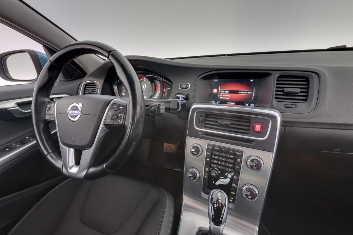 Volvo V60 2015 - miniatyr 13