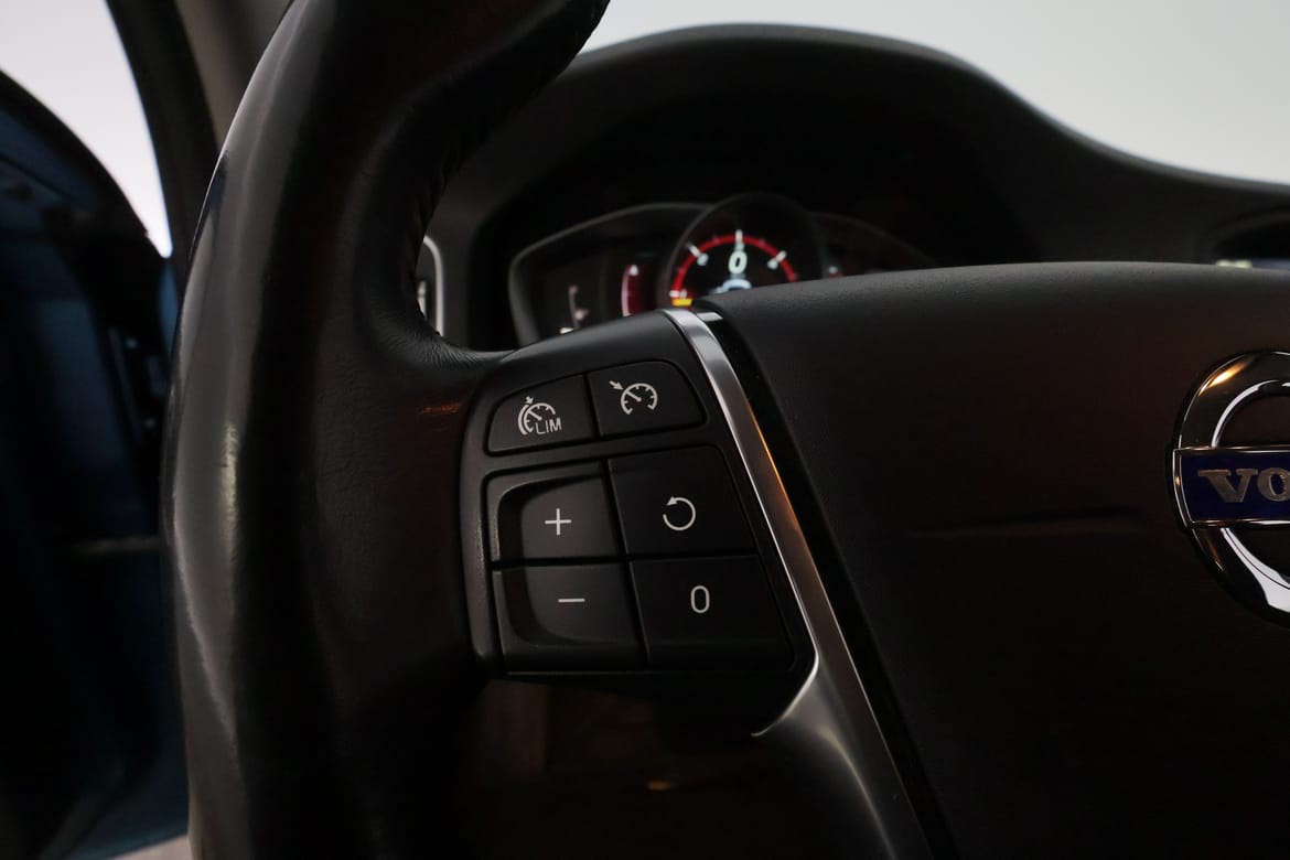 Volvo V60 2015 - miniatyr 16